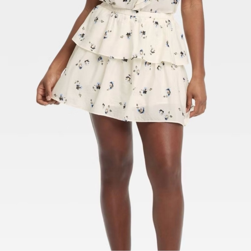 Floral Cream Ruffle Mini Skirt